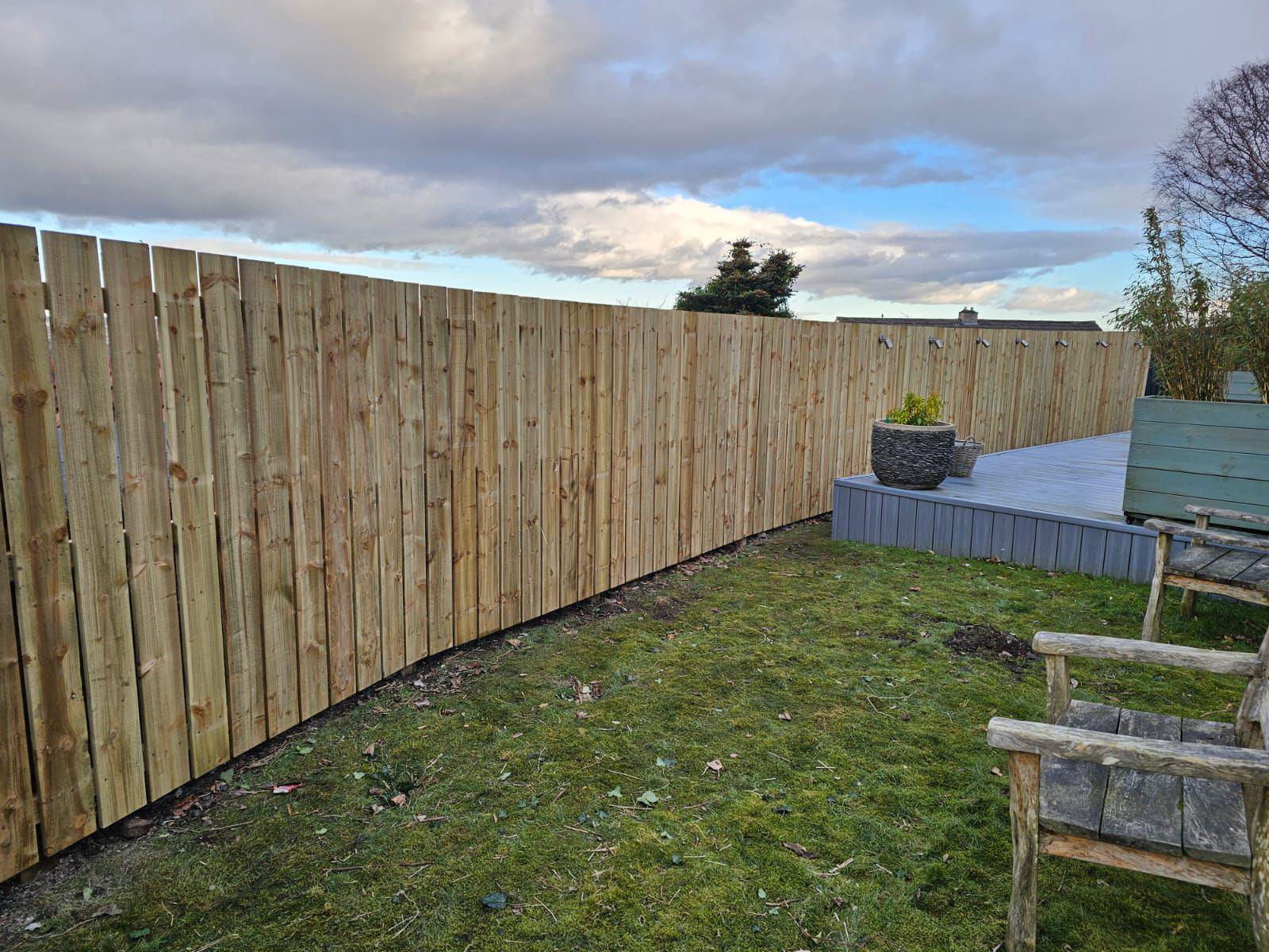 Fencing installation Glasgow - professional fence contractors